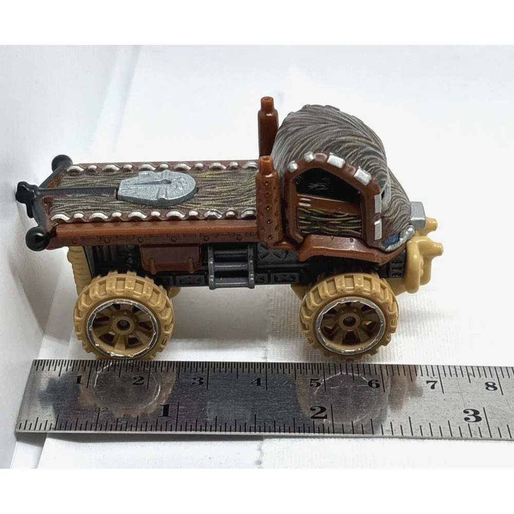 Hot Wheels Star Wars Chewbacca Truck 2014 CGW39 Chewy G50 Collectible Fan Gift - Picture 9 of 11